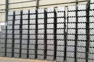 What's the difference between the common angle steel and the galvanized angle st