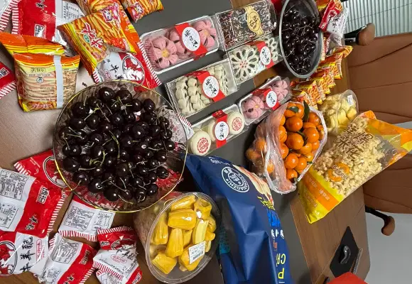 Merry Christmas from RUNYING -3.webp